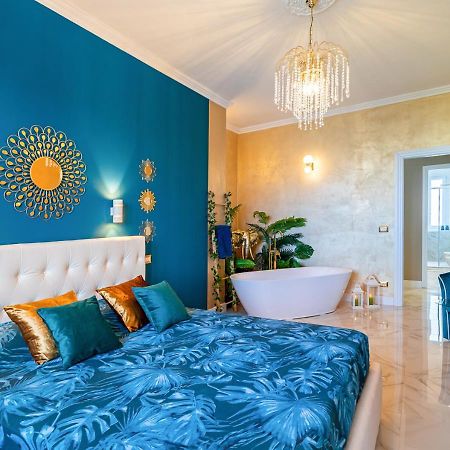 Jungle Suite --- Vasca In Camera Turim Exterior foto